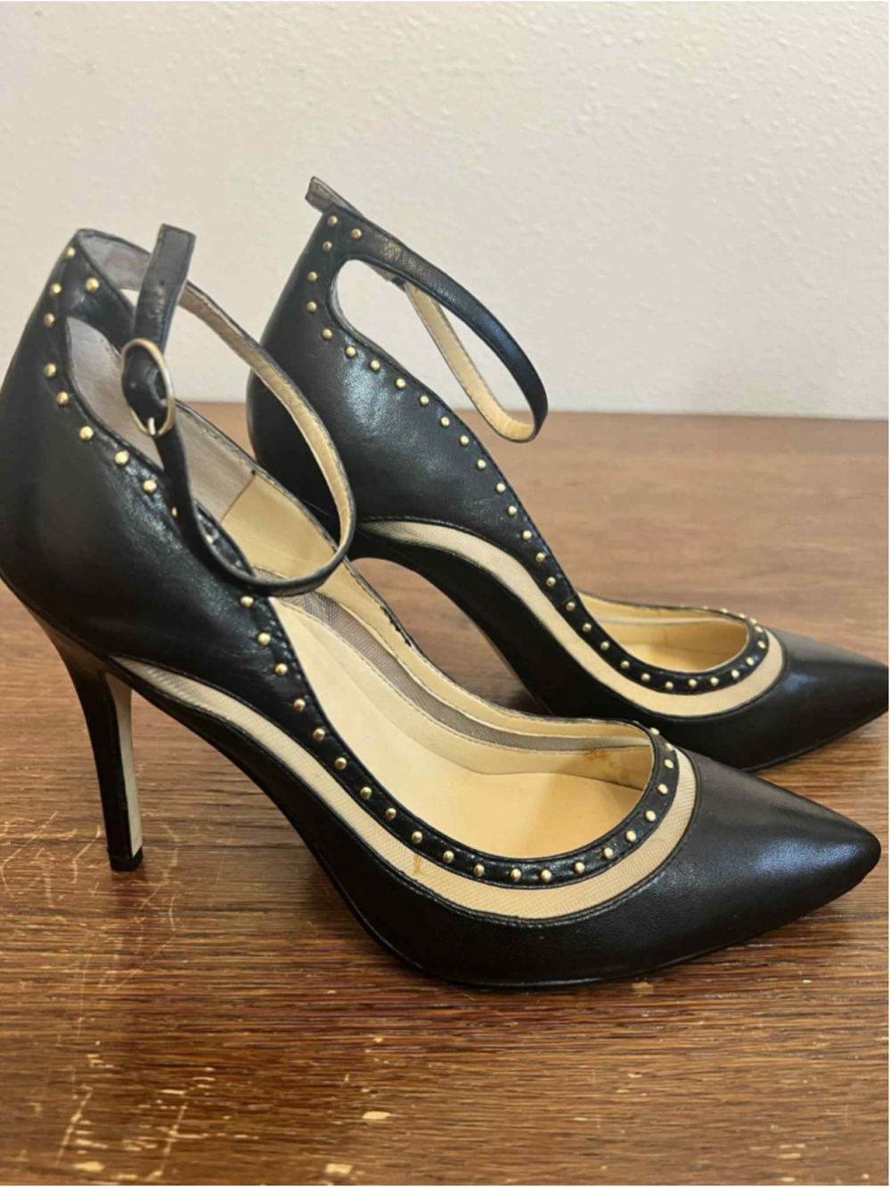 Levity Black Studded Ankle Strap High Heels Women’s Size 7.5 M Pointed Toe Pumps